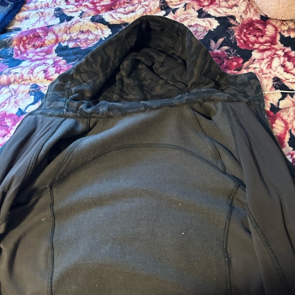 Black and gray Lululemon zip up sweatshirt💗 - Picture 3 of 5